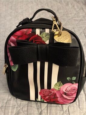 betsy johnson mini black backpack Official Betsey If The Bag Fits Clear Add a little sparkle to your look with this embellished backpack Backpack Betsey Johnson Small Purse